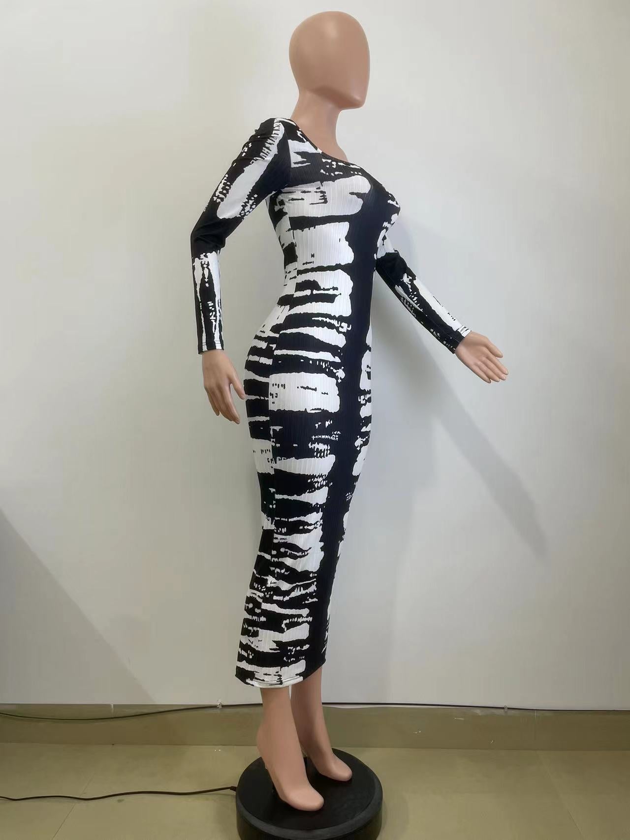 Women Spring Ribbed Printed Back Slit U-Neck Dress 4