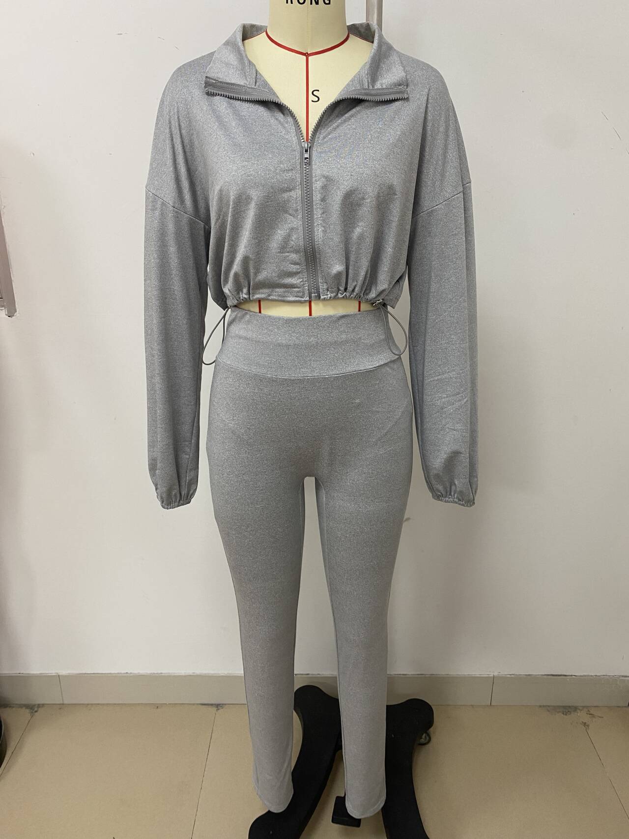 Women's Fashion Turndown Collar Zipper Sports Long Sleeve Top Slim Bell Bottom Pants Yoga Two Piece Set 6