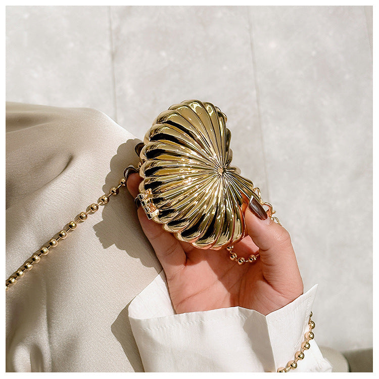 Mini Metal Shell/Heart Shape Bag One Shoulder Crossbody Fashion Bag 37