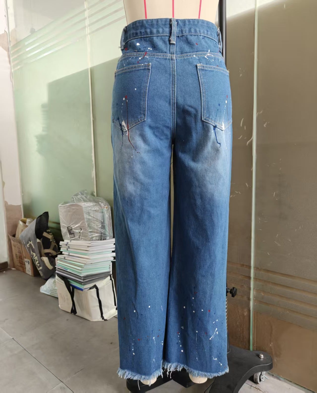 Summer Graffiti Print Ripped Straight-Leg Denim Pants 6