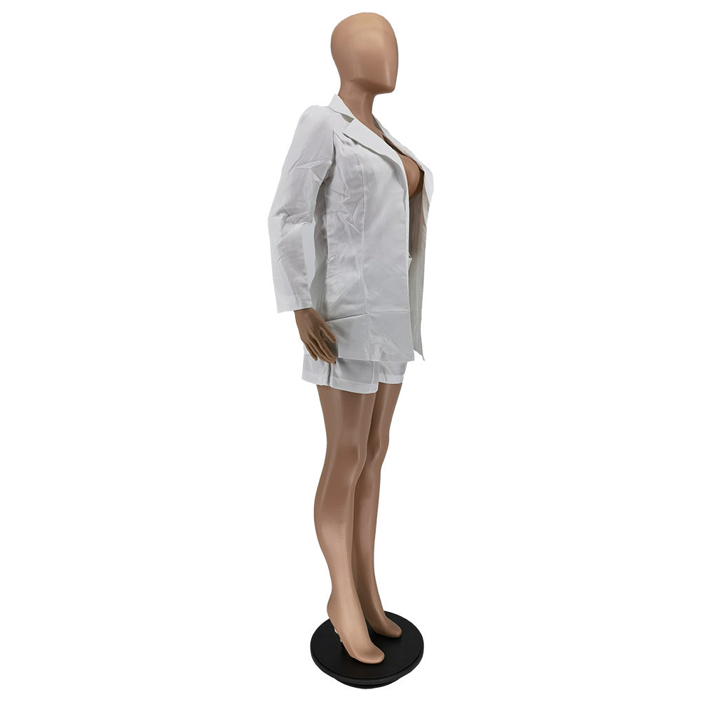 Women Solid Blazer and Shorts Two-Piece Set with Belt 33