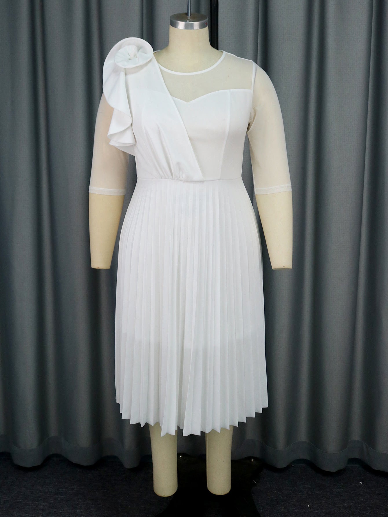 Plus Size Elegant White See-Through Sleeve Pleated Formal Party Dress 6