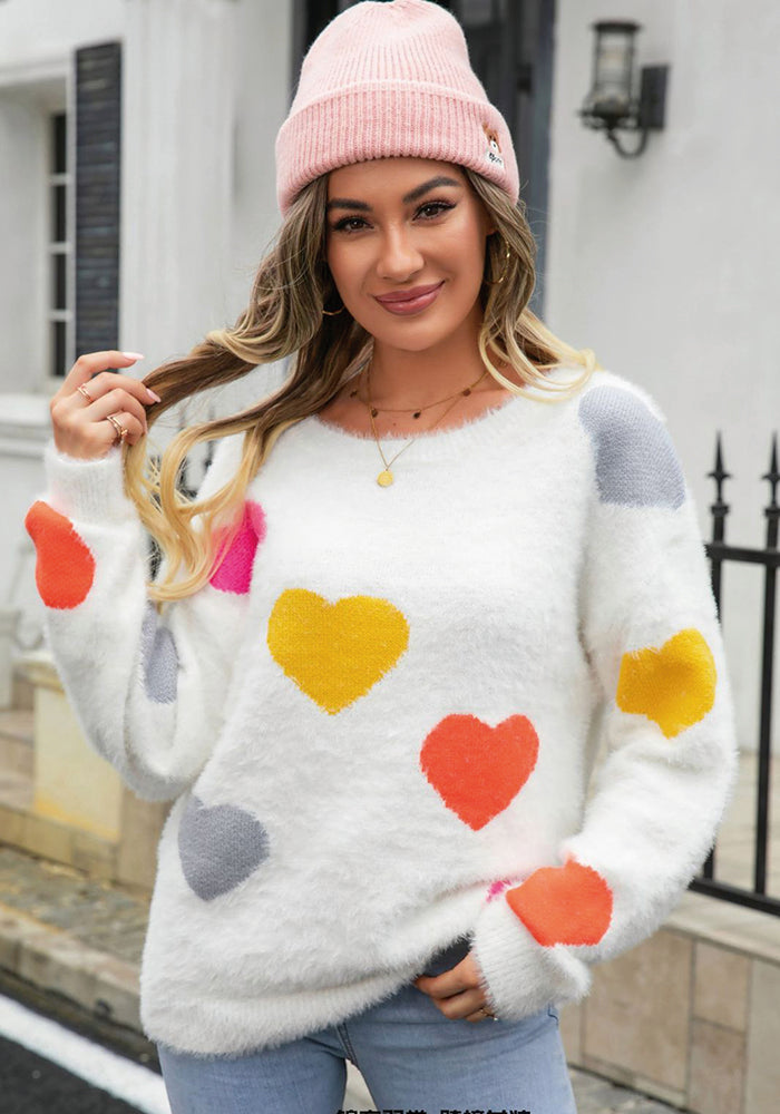 Women Round Neck Basic Heart Print Sweater