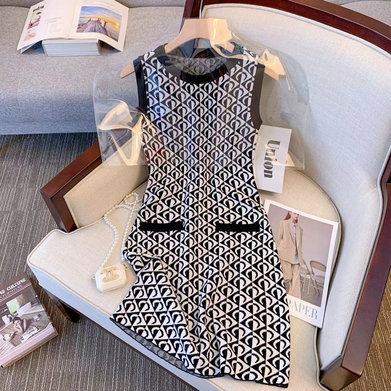 Women Sleeveless Bodycon Knitting Dress 4