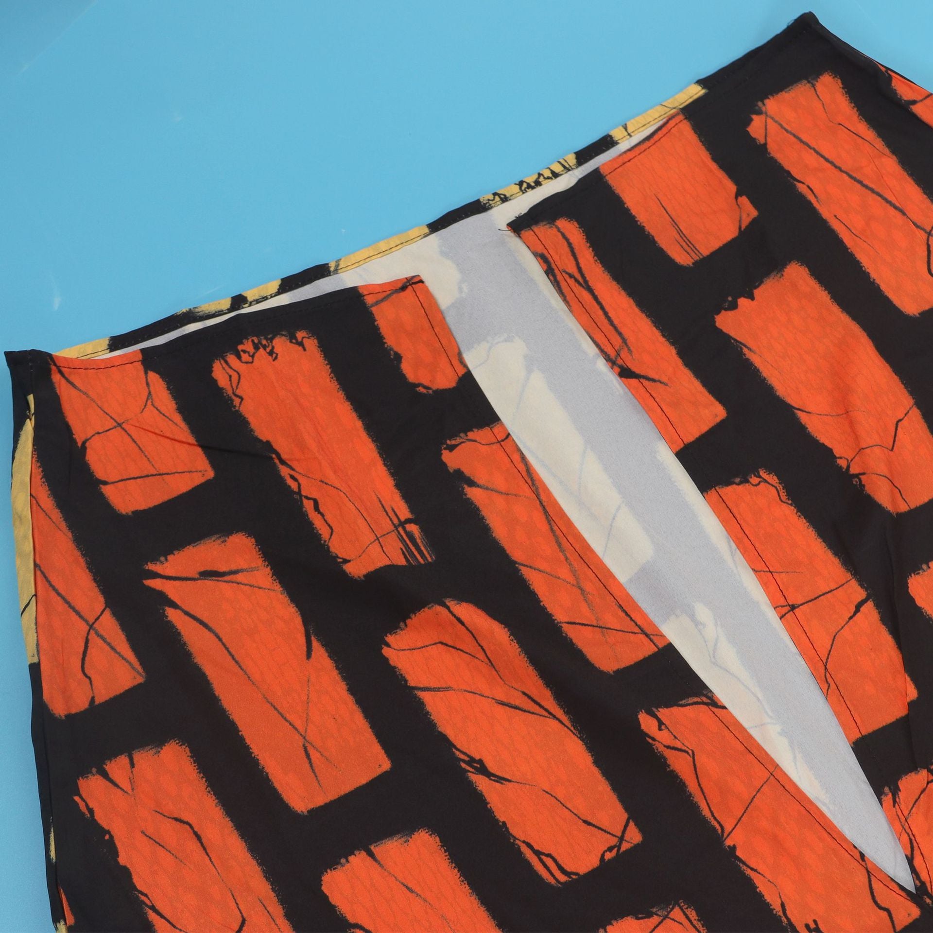 Women Contrast Print Loose Slit Dress 17