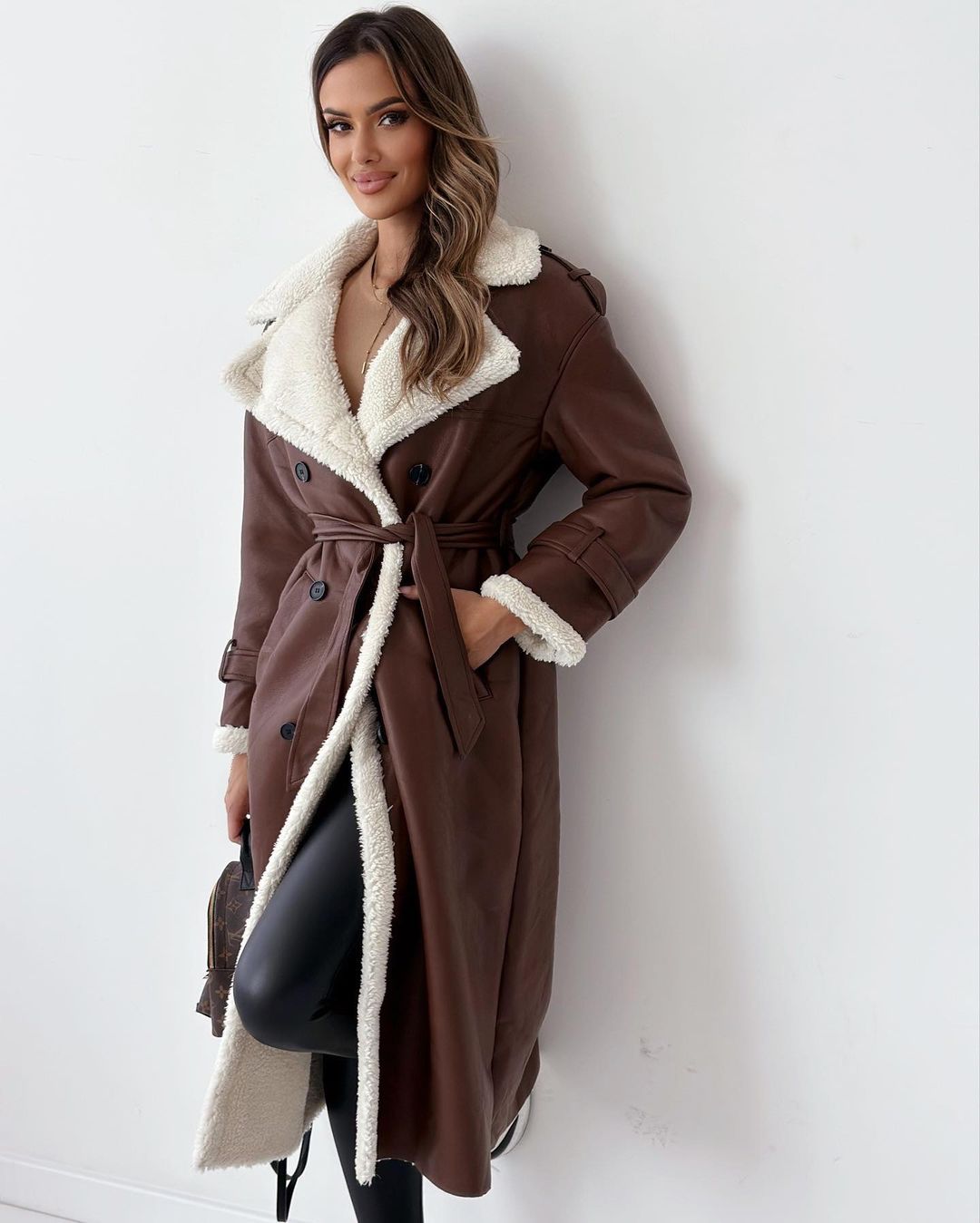 Autumn And Winter Reversed Wear Turndown Collar Coat 5