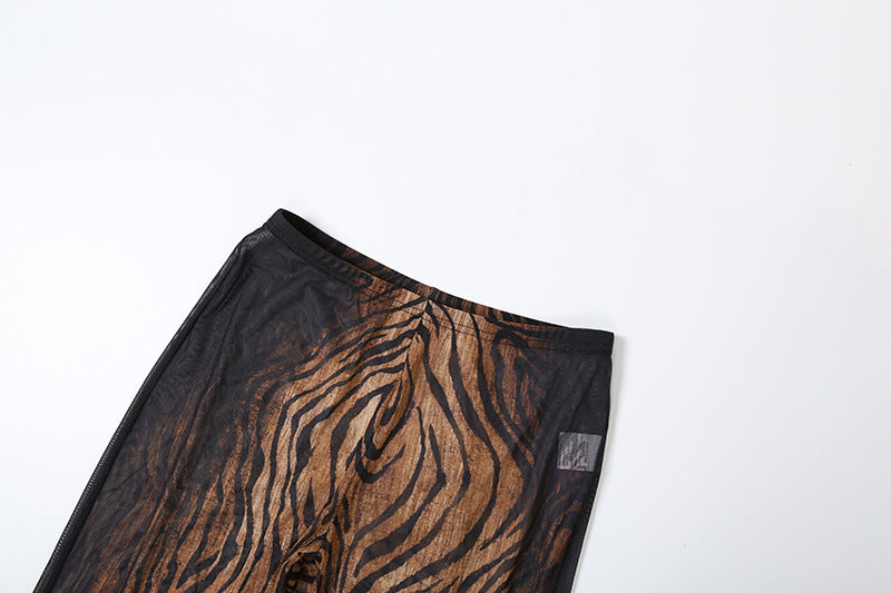 Autumn Women's Graffiti Print Sleeveless Halter Tank Top Tight Fitting Pants Set 11