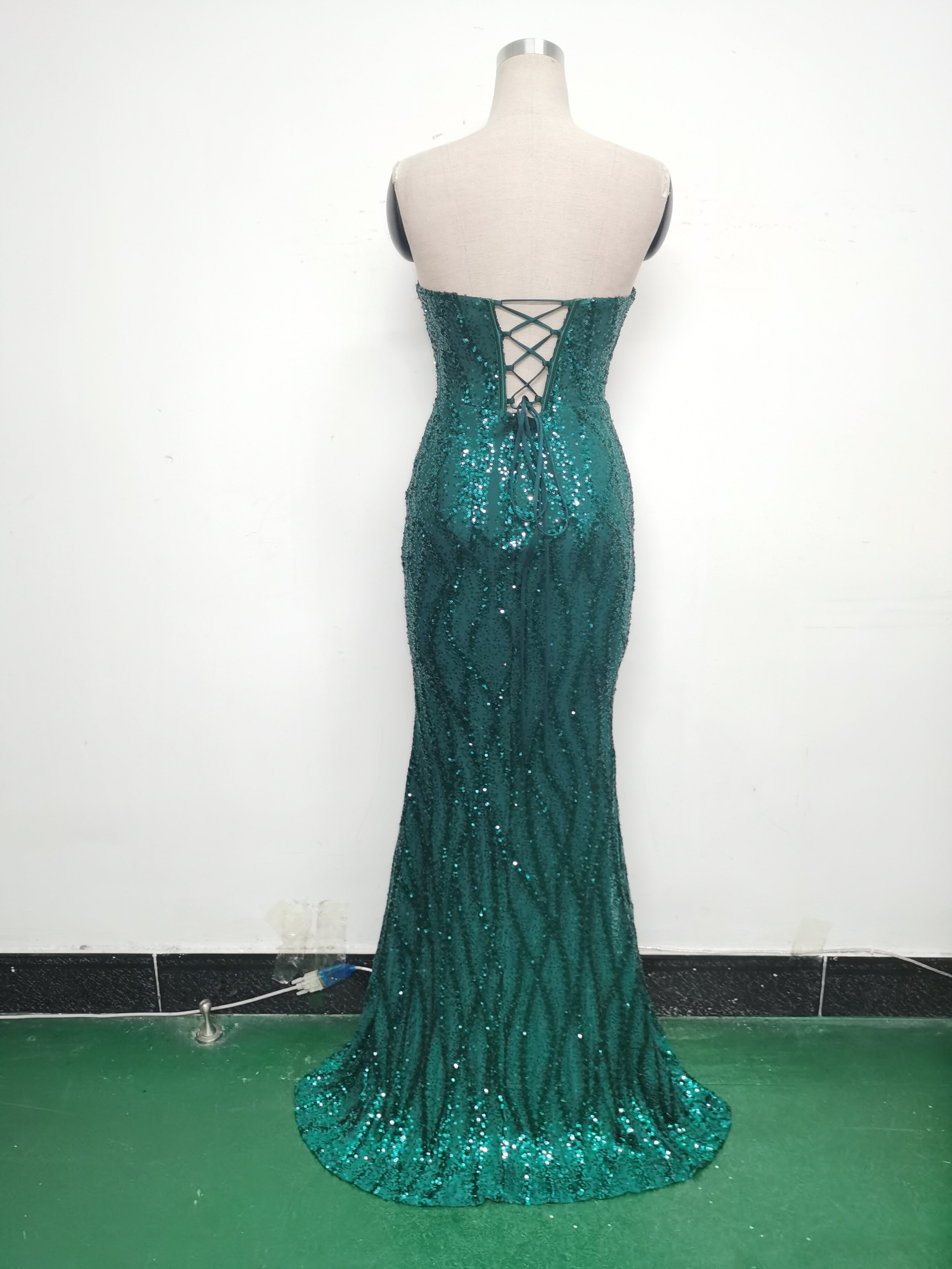 Fishbone Slim Waist Heart Neck Sequin Evening Dress Luxury Formal Party Gown 35