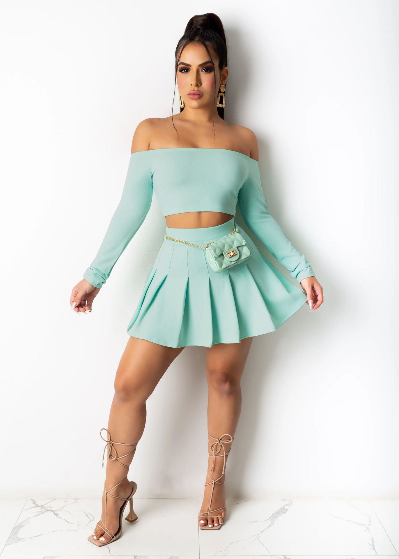 Women's Spring And Summer  Sexy Fashion Solid Color Off Shoulder Long Sleeve Crop Top Pleated Skirt Two-Piece Set 6