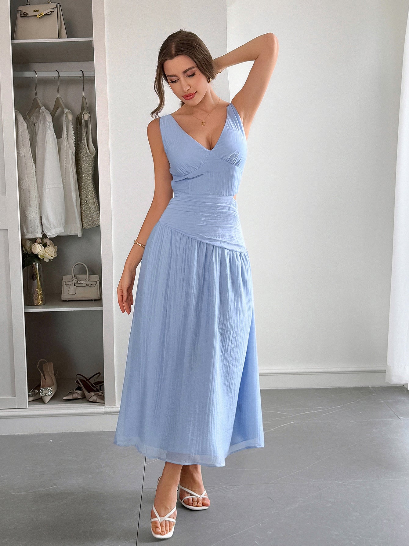 Elegant Holiday Deep V-Neck Maxi Dress for Summer 13