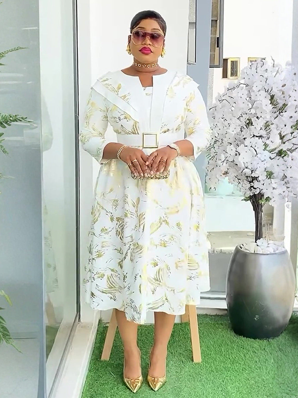 Plus-Size Women Round Neck Dress 5