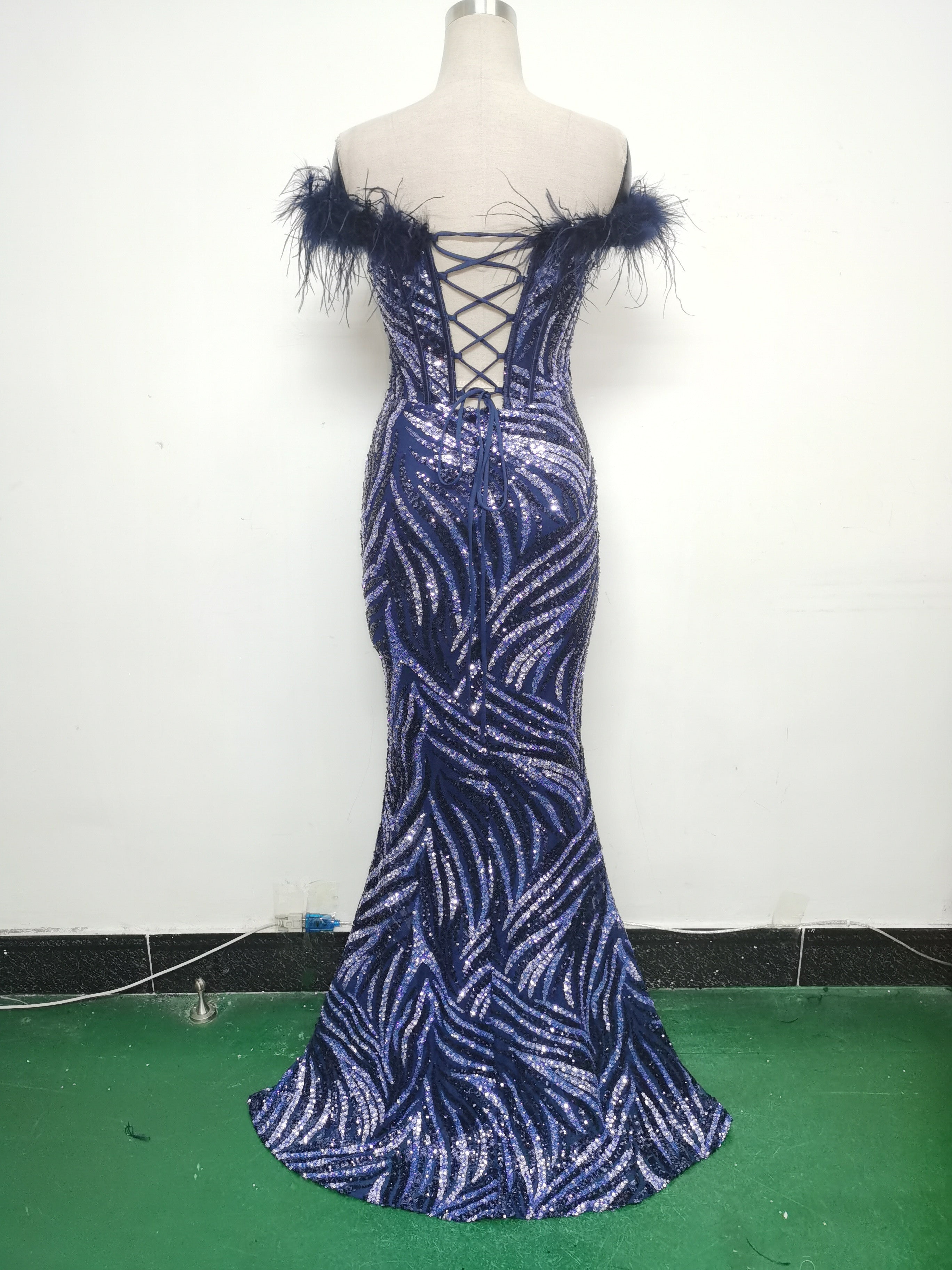 Fishbone Slim Waist Off Shoulder Feather Sequined Evening Dress 20