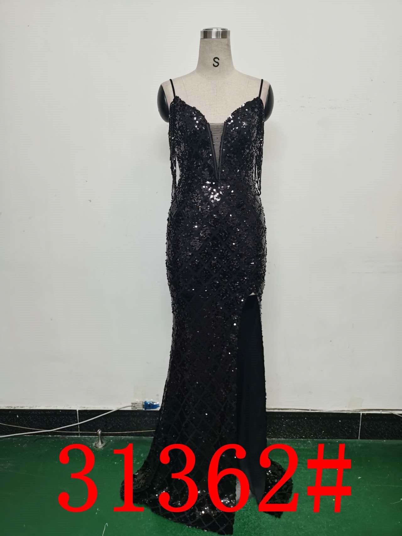 Women Herringbone Lace-Up Symphony Beaded Evening Dress 20