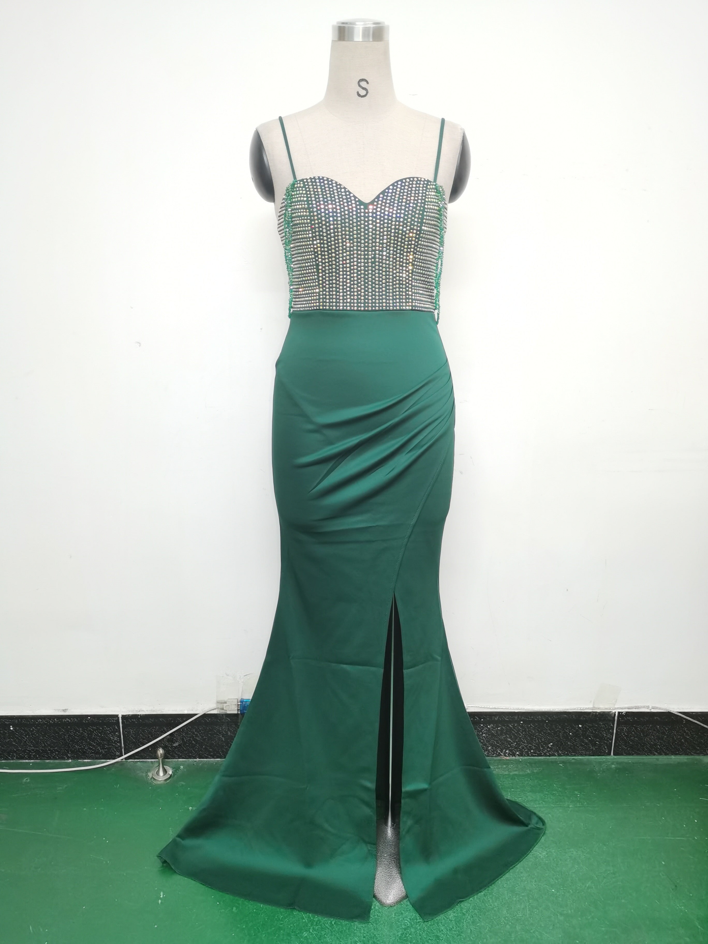 Women Beaded Sexy Suspender Evening Dress 15