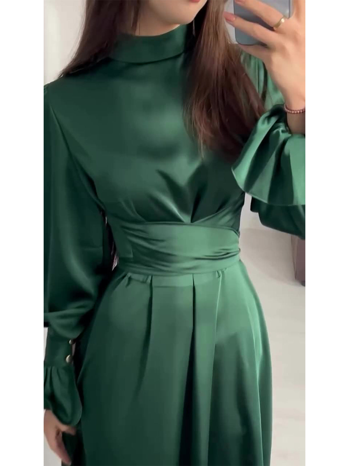 Spring Long-Sleeved Slim Waisted Puff-Sleeved Green Dress 6
