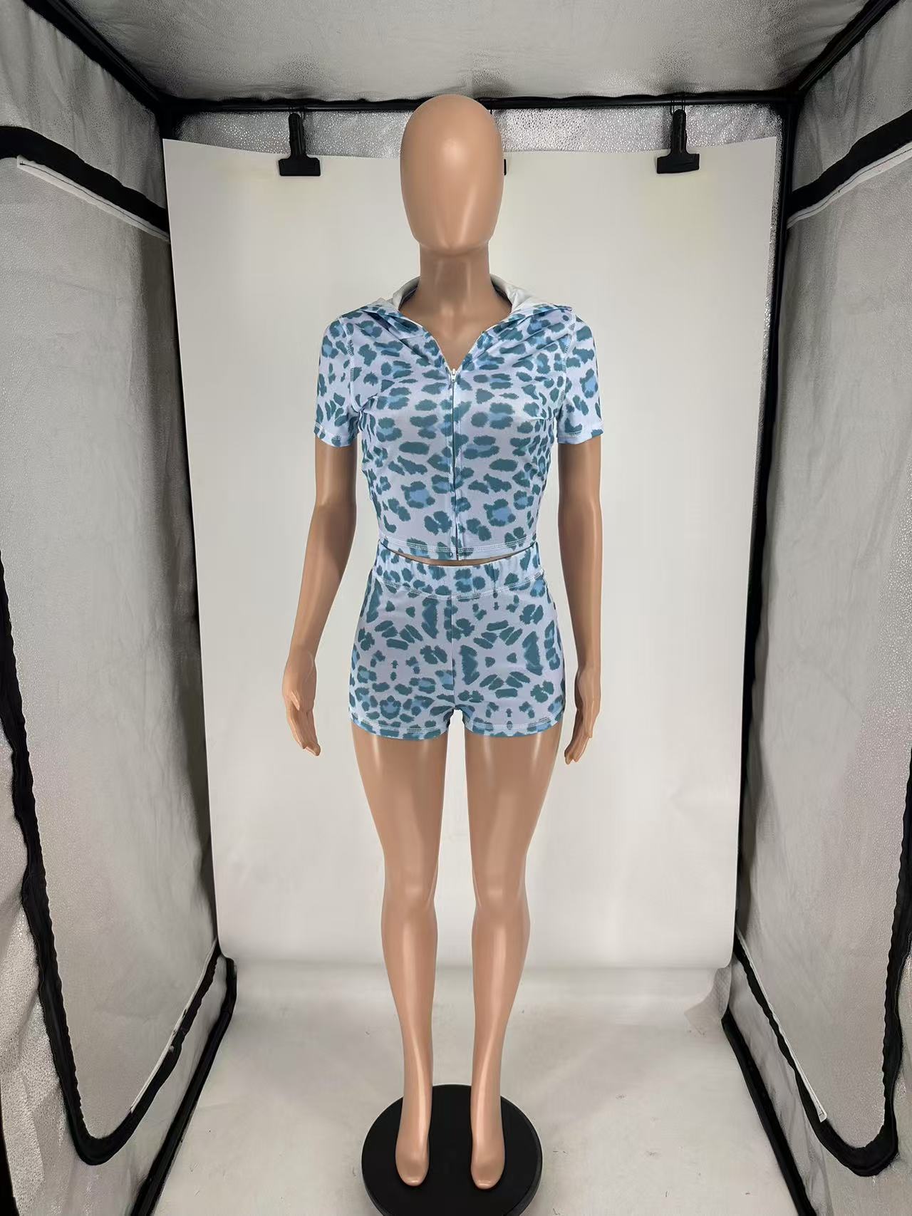 Leopard Print Zip-Up Hooded Tight-Fit Two Piece Shorts Set 17