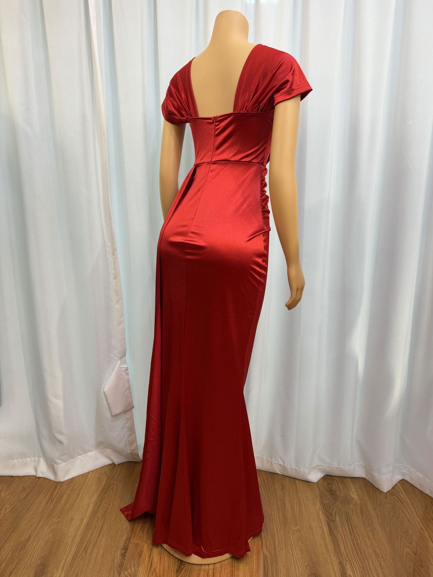 Solid Color Sexy Low-Back Slim Asymmetrical Long Dress 8