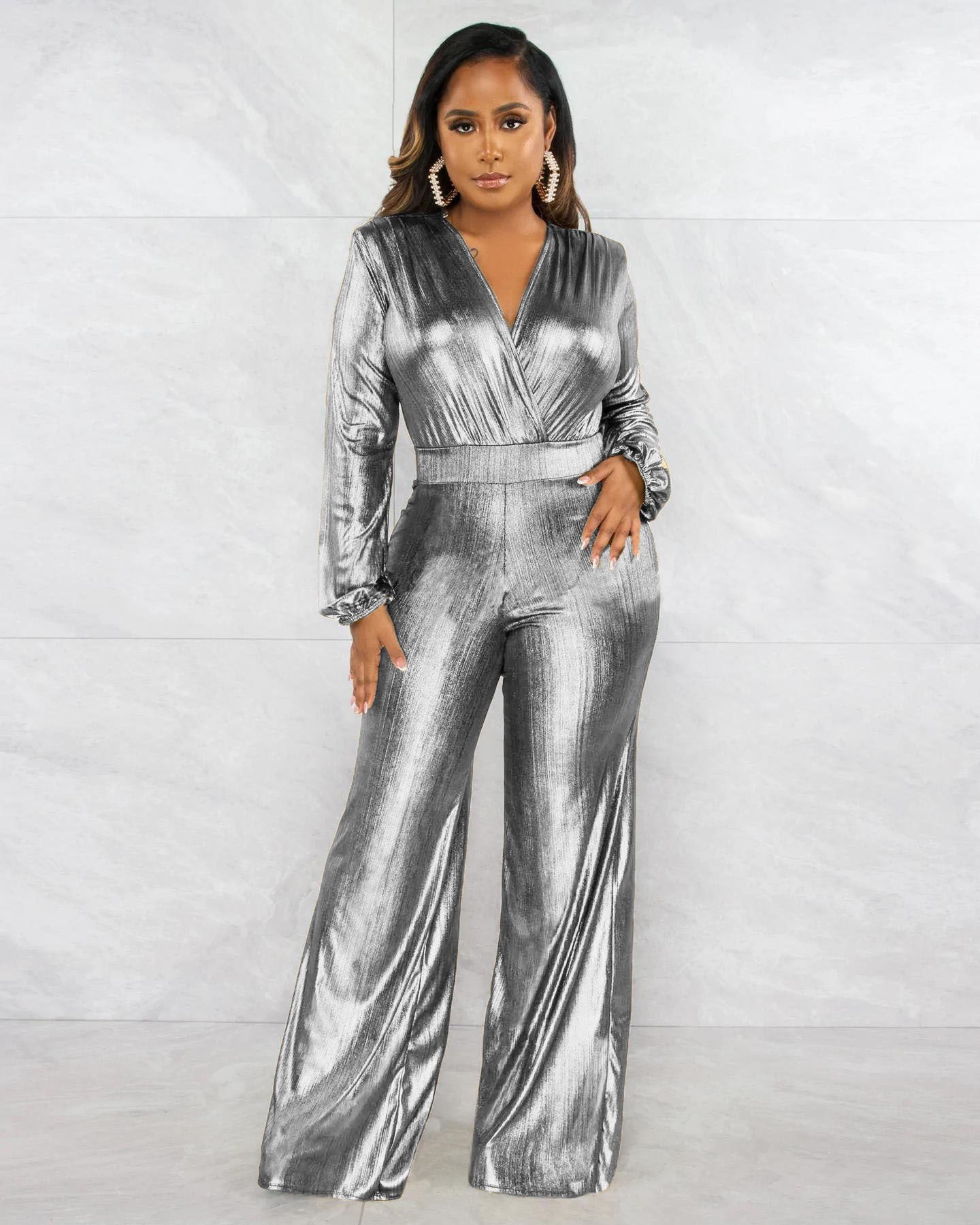 Sexy V Neck Shiny Long Sleeve Ladies Jumpsuit