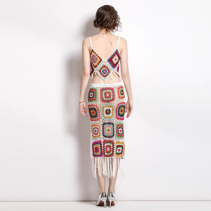 Women Beach Holidays Crochet Hollow Halter Neck Backless Top and Tassel Bodycon Skirt Two-piece Set 5