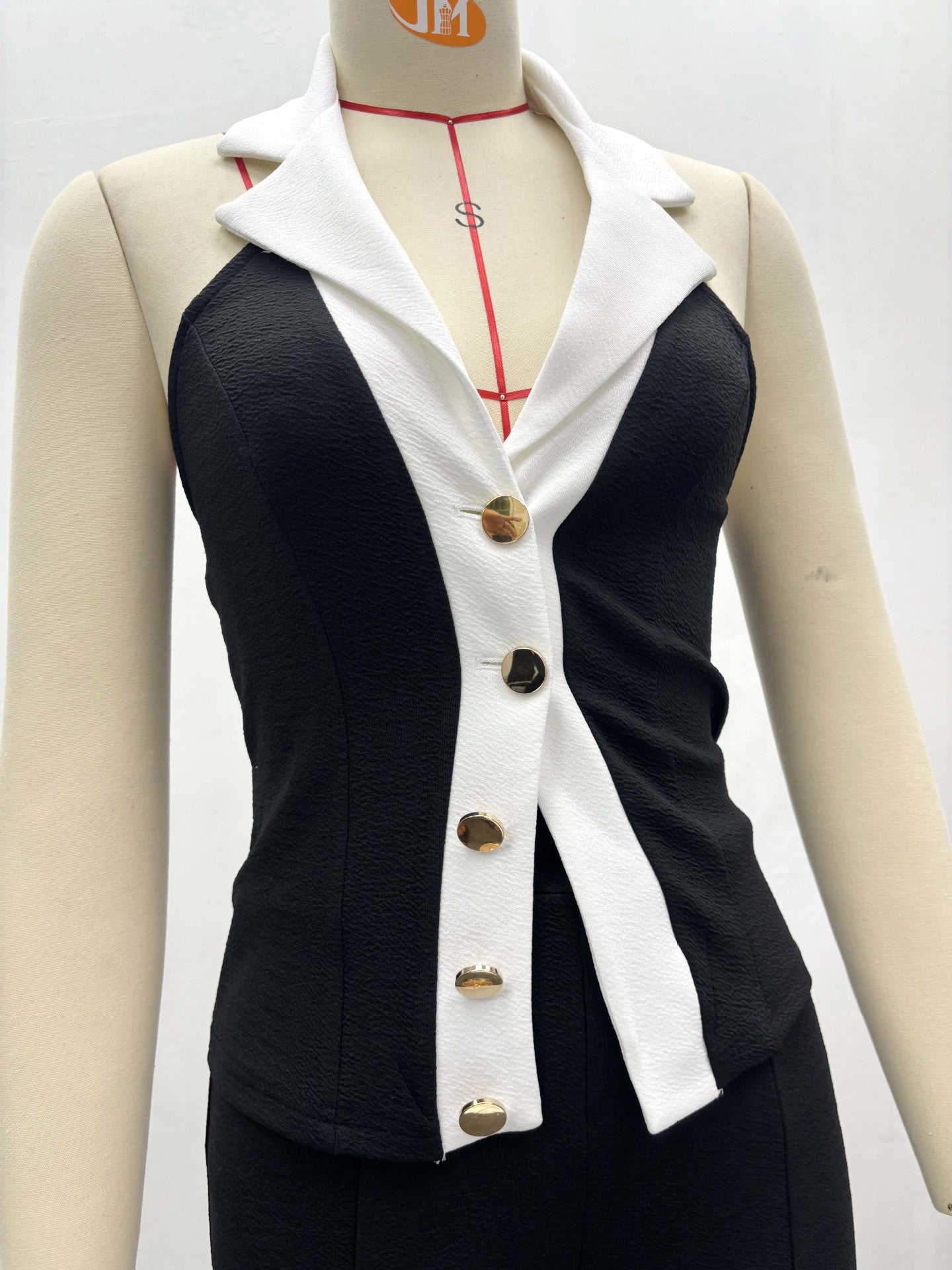 Women Sleeveless Contrast Cardigan Vest Top and Shorts Two-piece Set 10