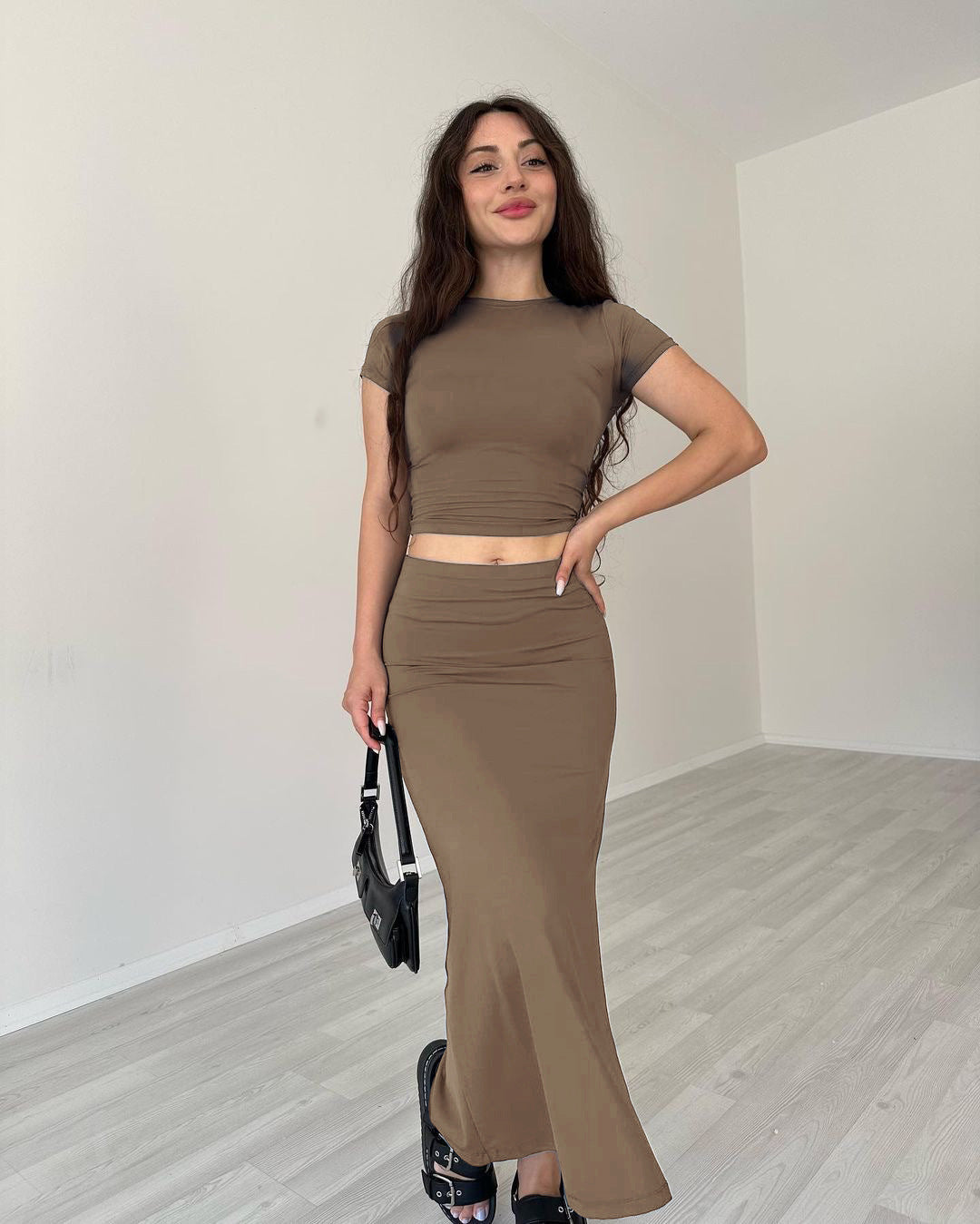 Summer Women's Fashion Casual Solid Color Round Neck Short Sleeve Top Long Skirt Set 5