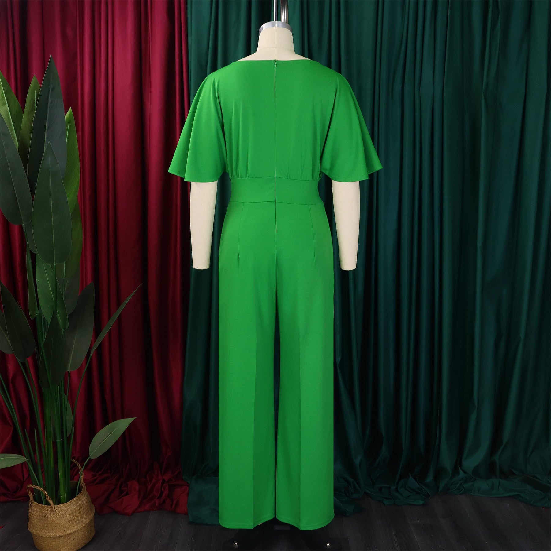 Plus Size Women Loose Solid Wide Leg Jumpsuit 18