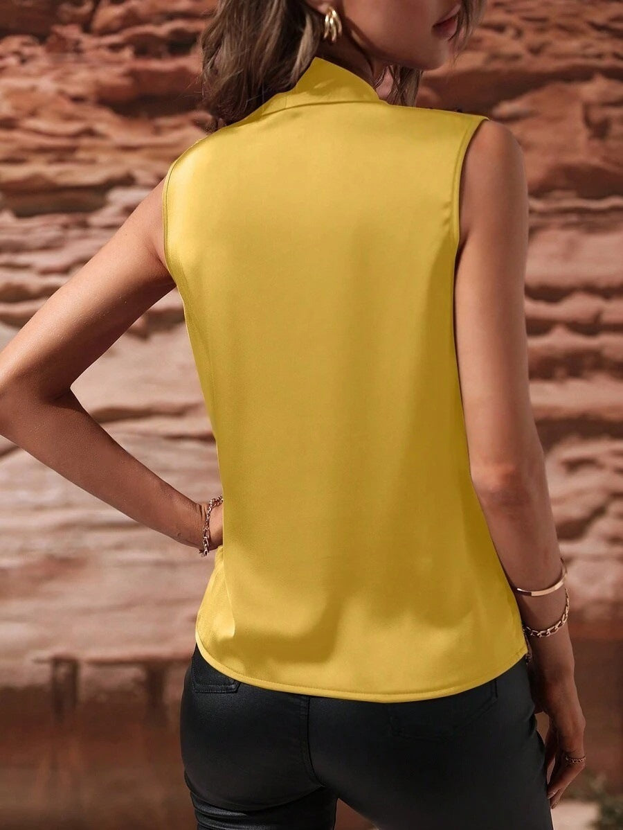Women spring and summer sleeveless pleated sexy top 16