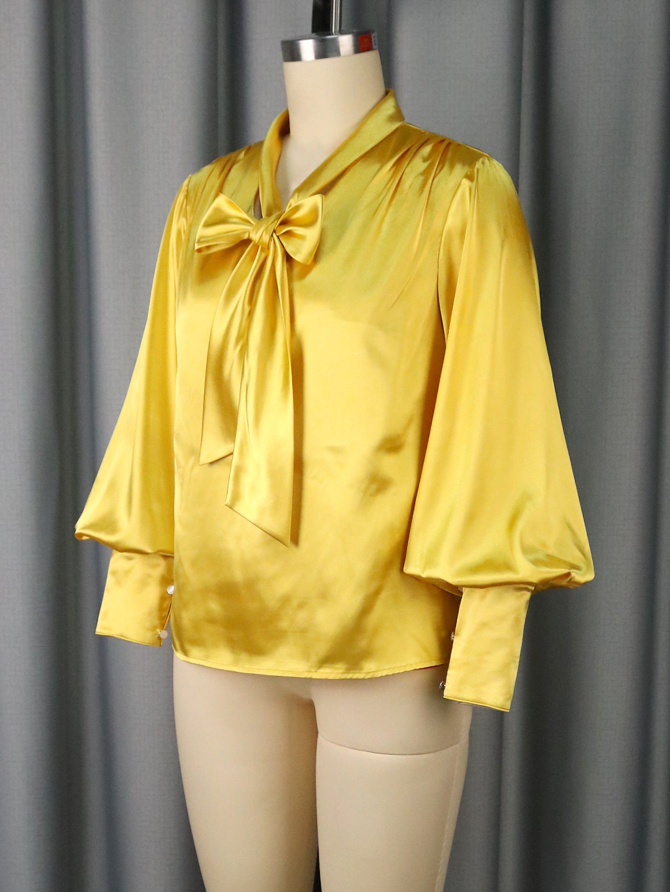 Sexy V-Neck Bow Blouse & Elegant Wide-Leg Pleated Pants Two-Piece Set 9