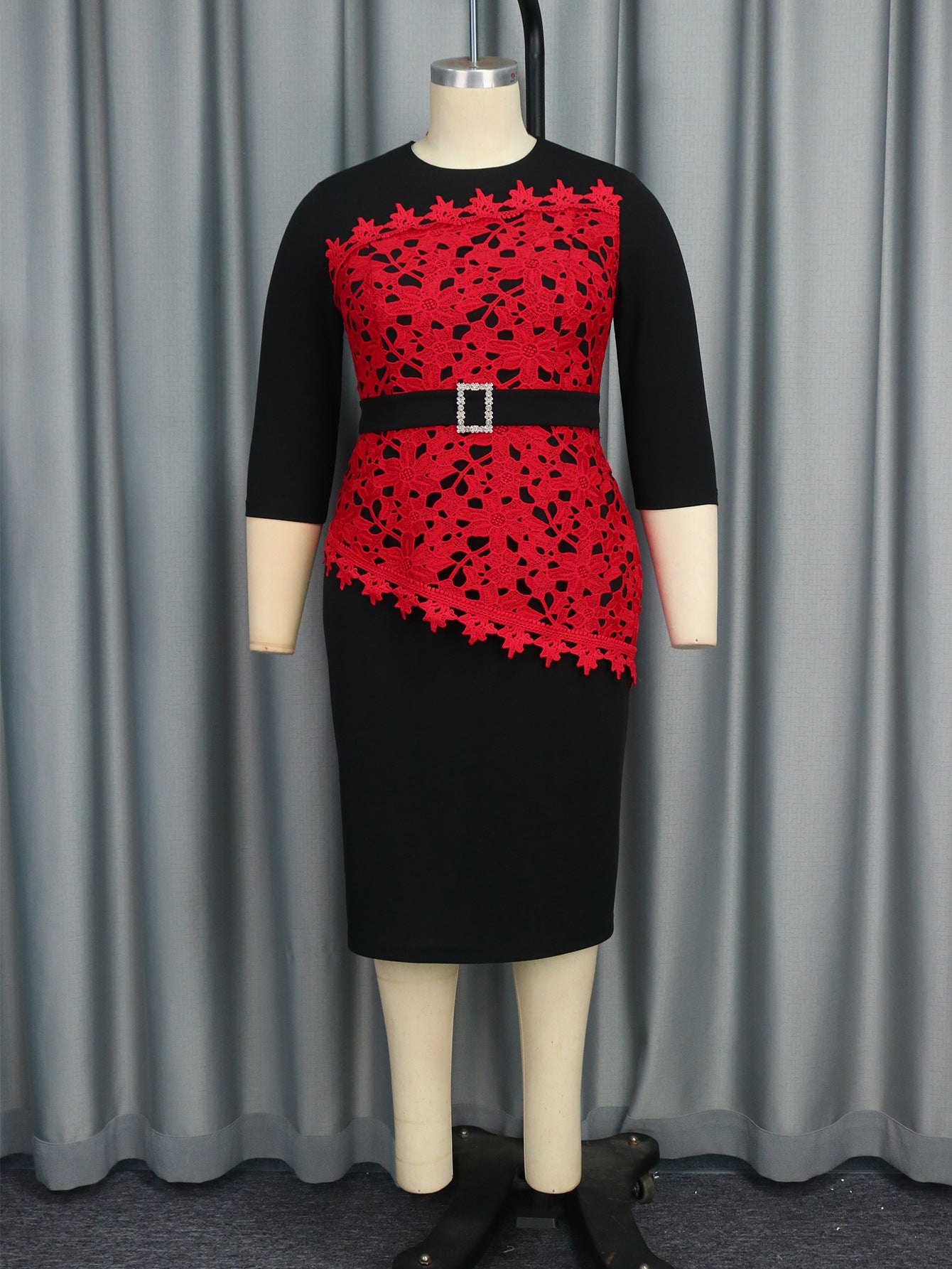 Plus Size Women Lace Contrast Patchwork Dress 3