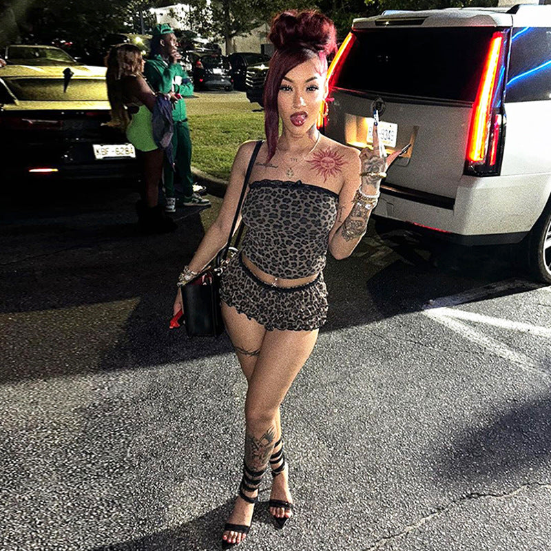 Women Summer Mesh Pleated Patchwork Leopard Printed Wrap Top and Shorts Two Piece Set