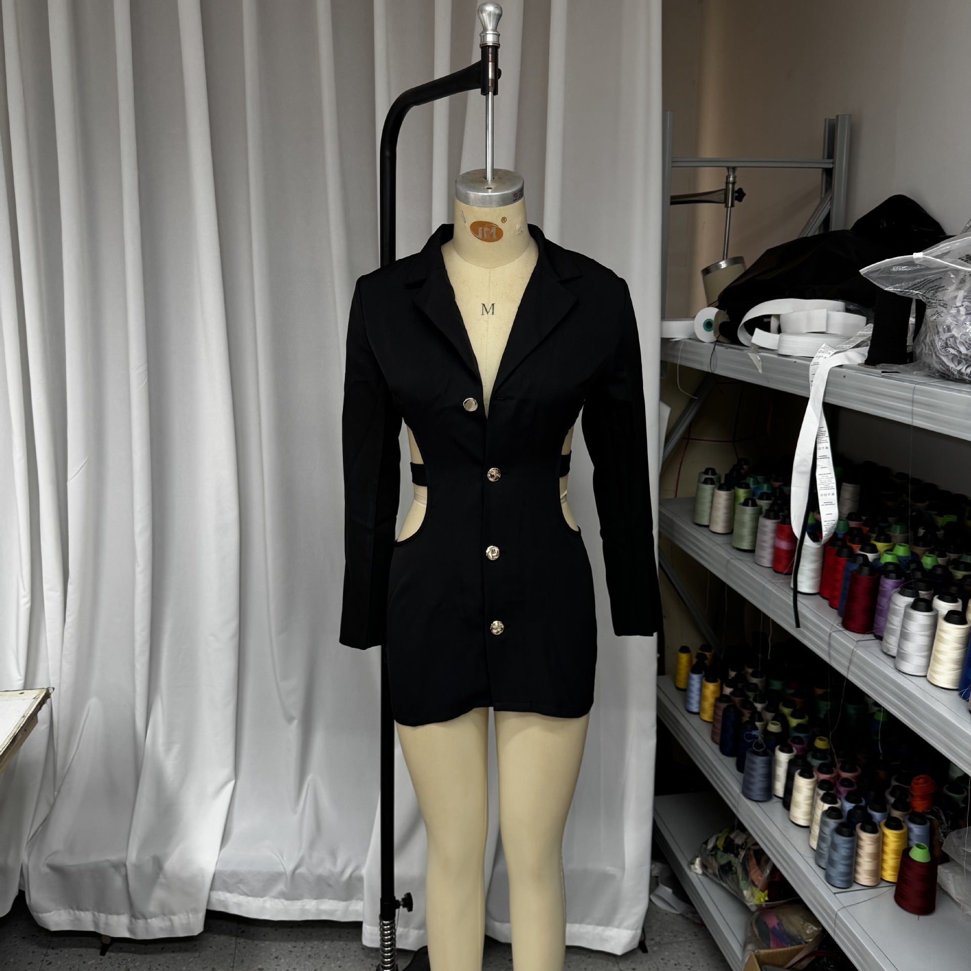 Women casual turndown collar long-sleeved hollow solid mini dress 3