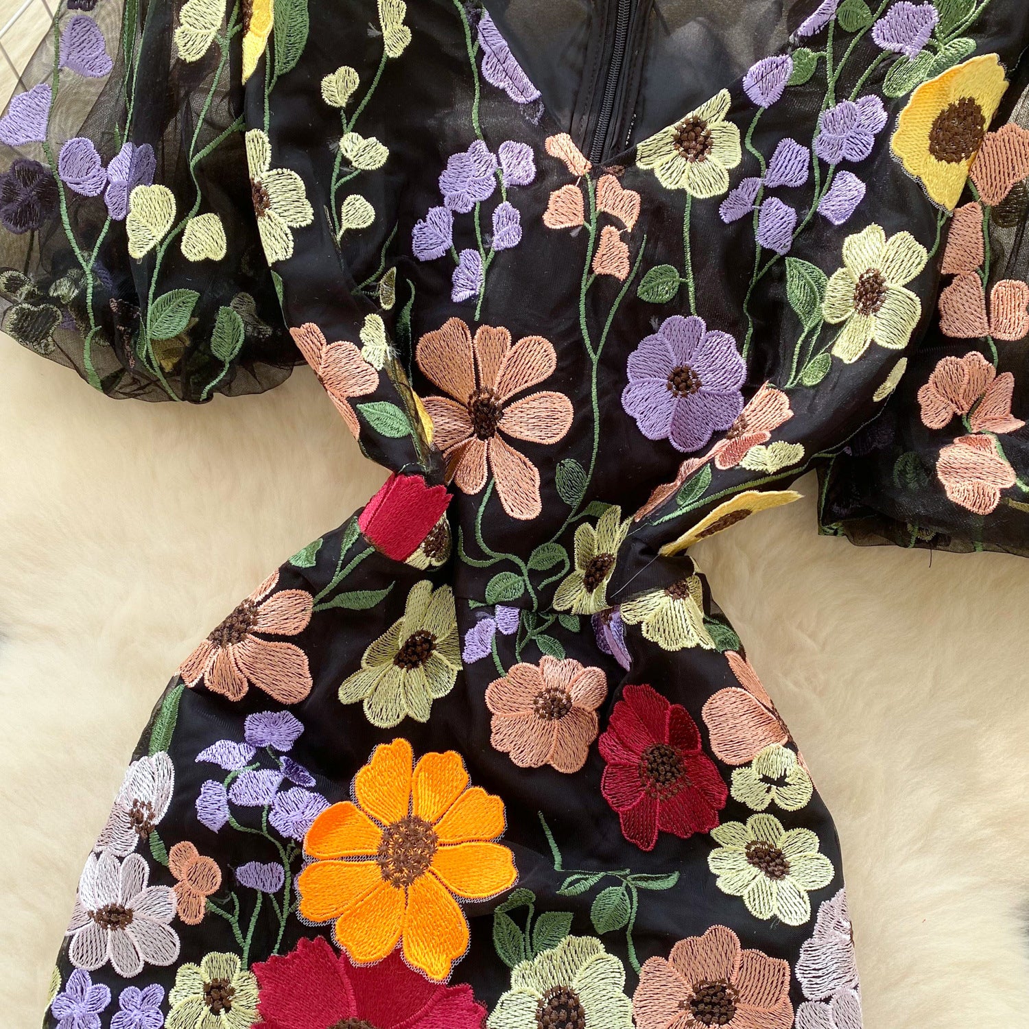 Women's  Luxury Embroidery Mesh Puff Sleeve Slim Waist Short Chic Dress 16