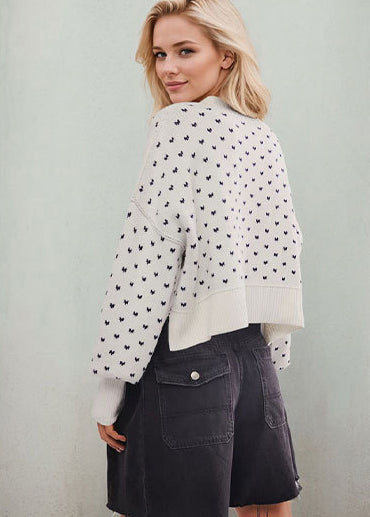 Women Round Neck Knitting Heart Print Sweater 6