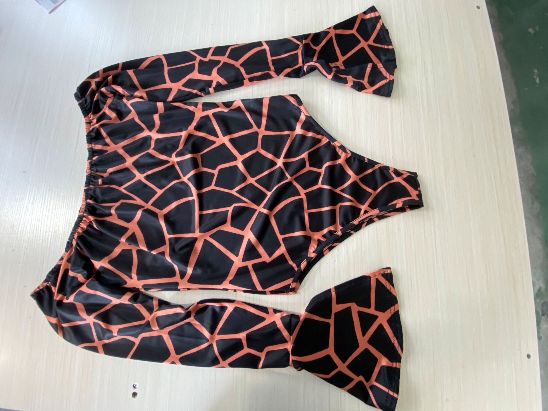 Women Long Sleeve Printed Bodysuit and Pant Two-piece Set 36