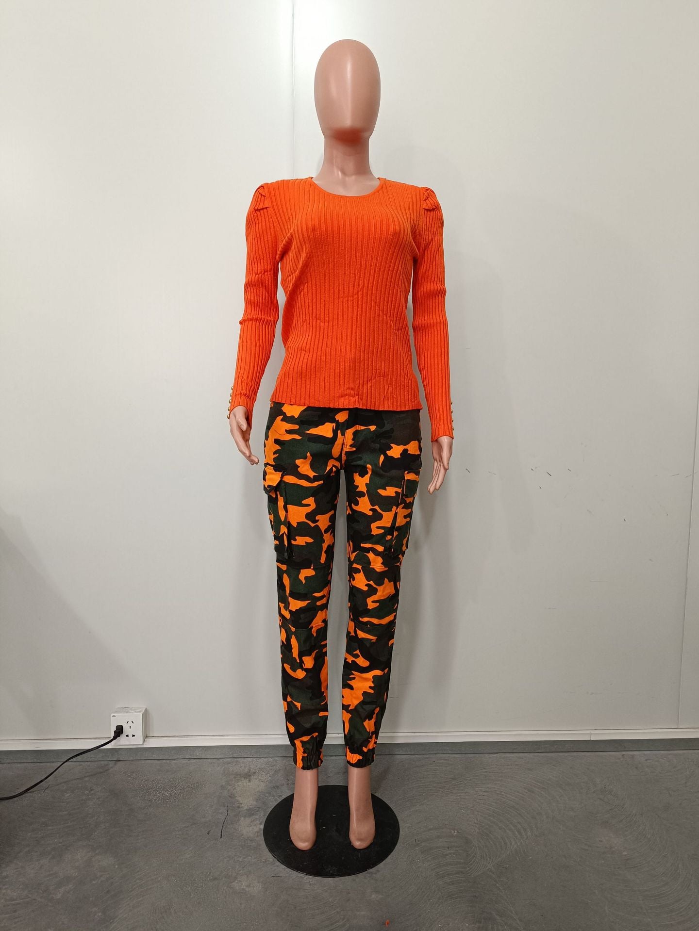 Women Solid knitting sweater 9