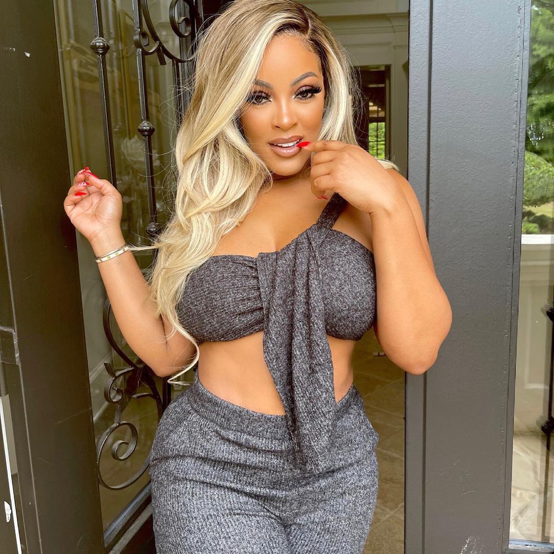 Women sexy irregular Top and Pants two-piece set 3