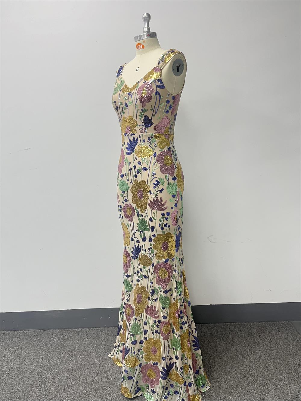 Women's Sleeveless Elegant Evening Dress  V-Neck Sequin Embroidered Party Mermaid Dress 9