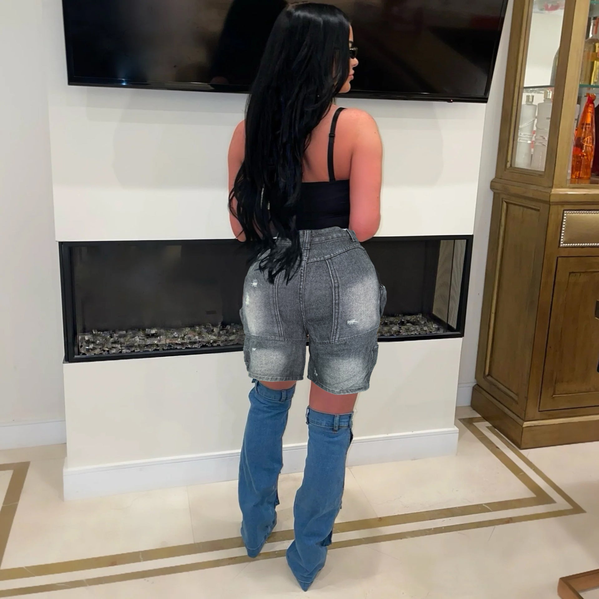 Women Pocket Ripped Knee-Length Denim Shorts 4