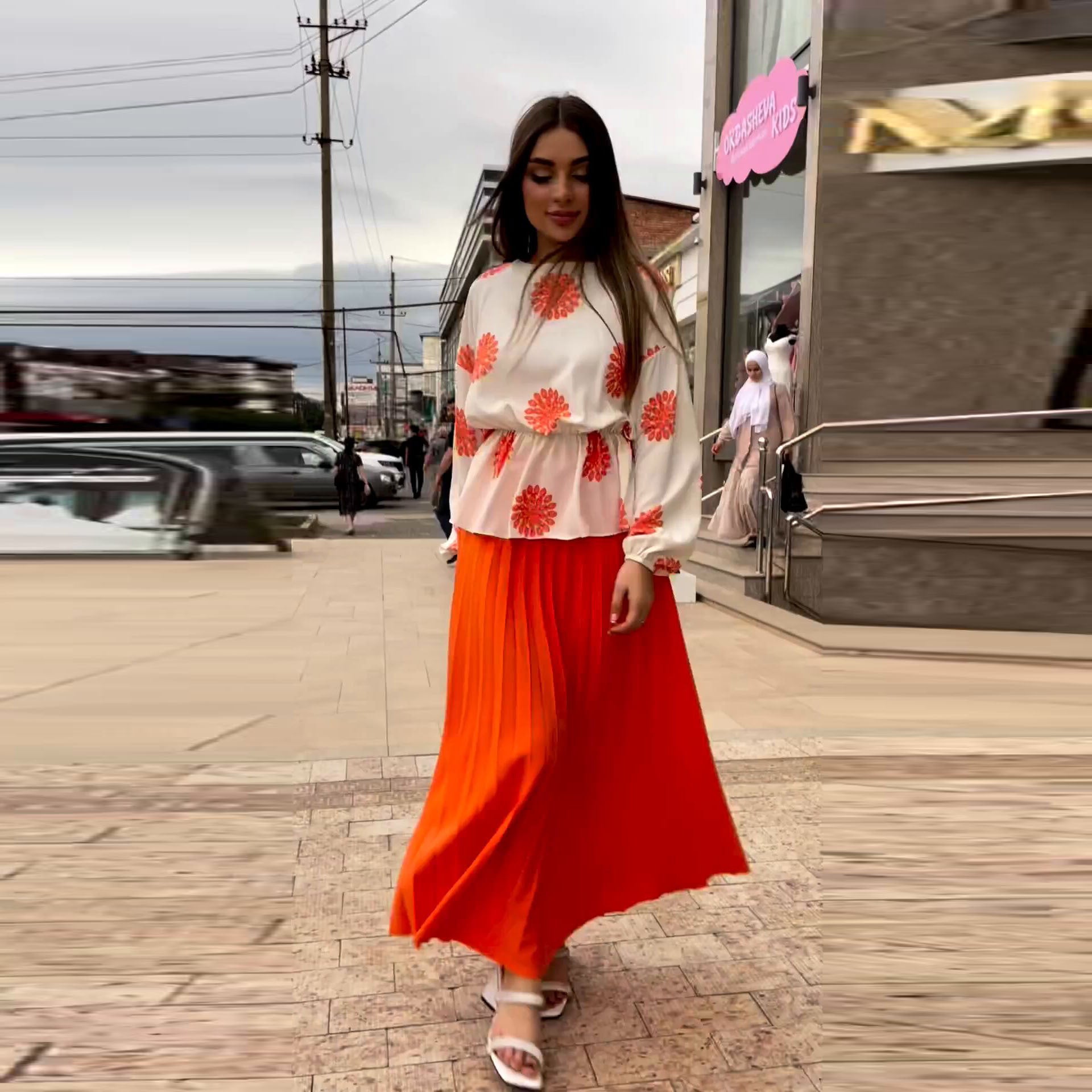 Chic Women's Long Sleeve Top High Waisted Pleated Skirt Two Piece Set 3