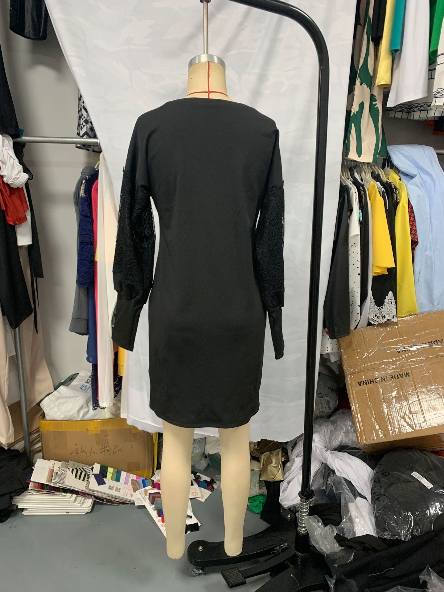 Women long sleeve lace Patchwork V-neck dress 8