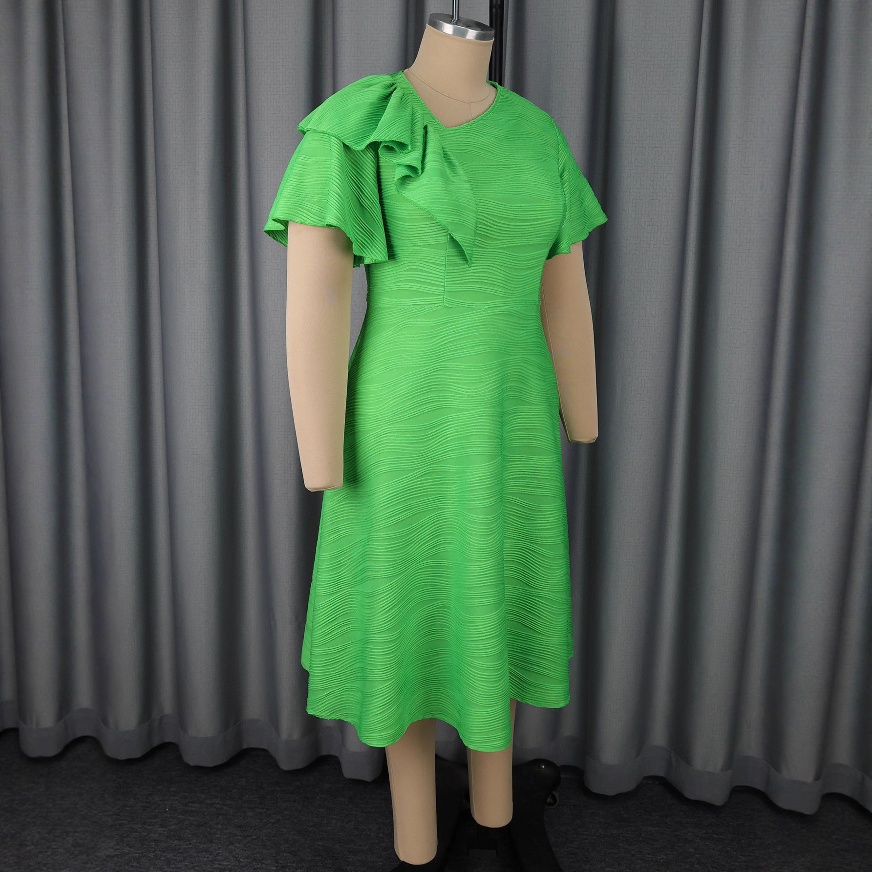 Fashion Water Wave Slash Shoulder Party Dress Asymmetric Ruffle Slim Waist A-Line Dress 4