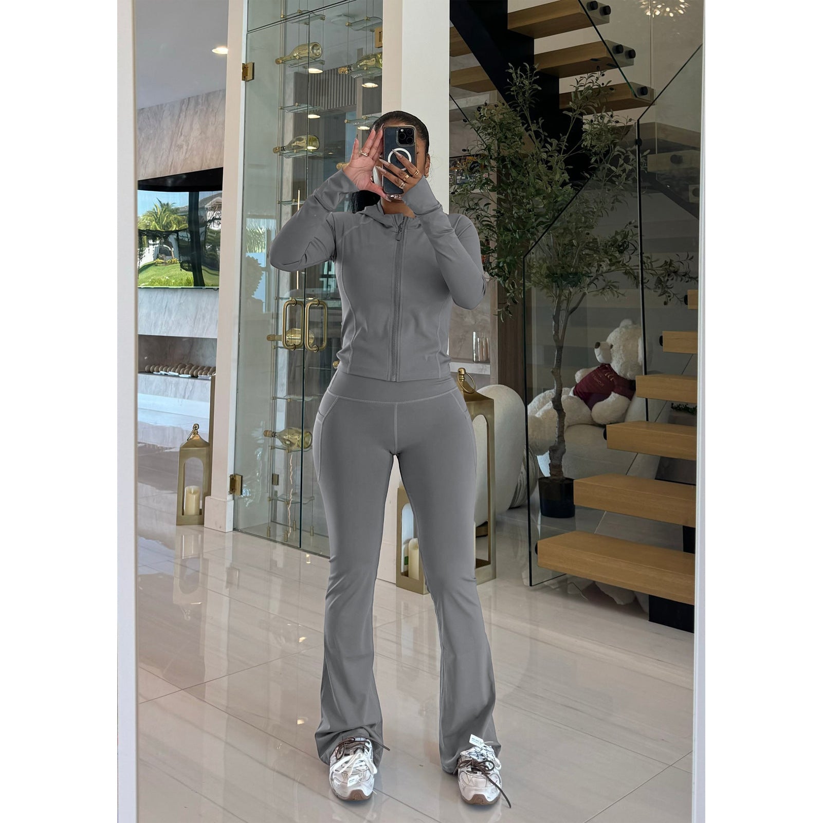 Tight Fitting Quick-Dry Gym Pockets Zipper Yoga Suit Outdoor Running Sportswear 4