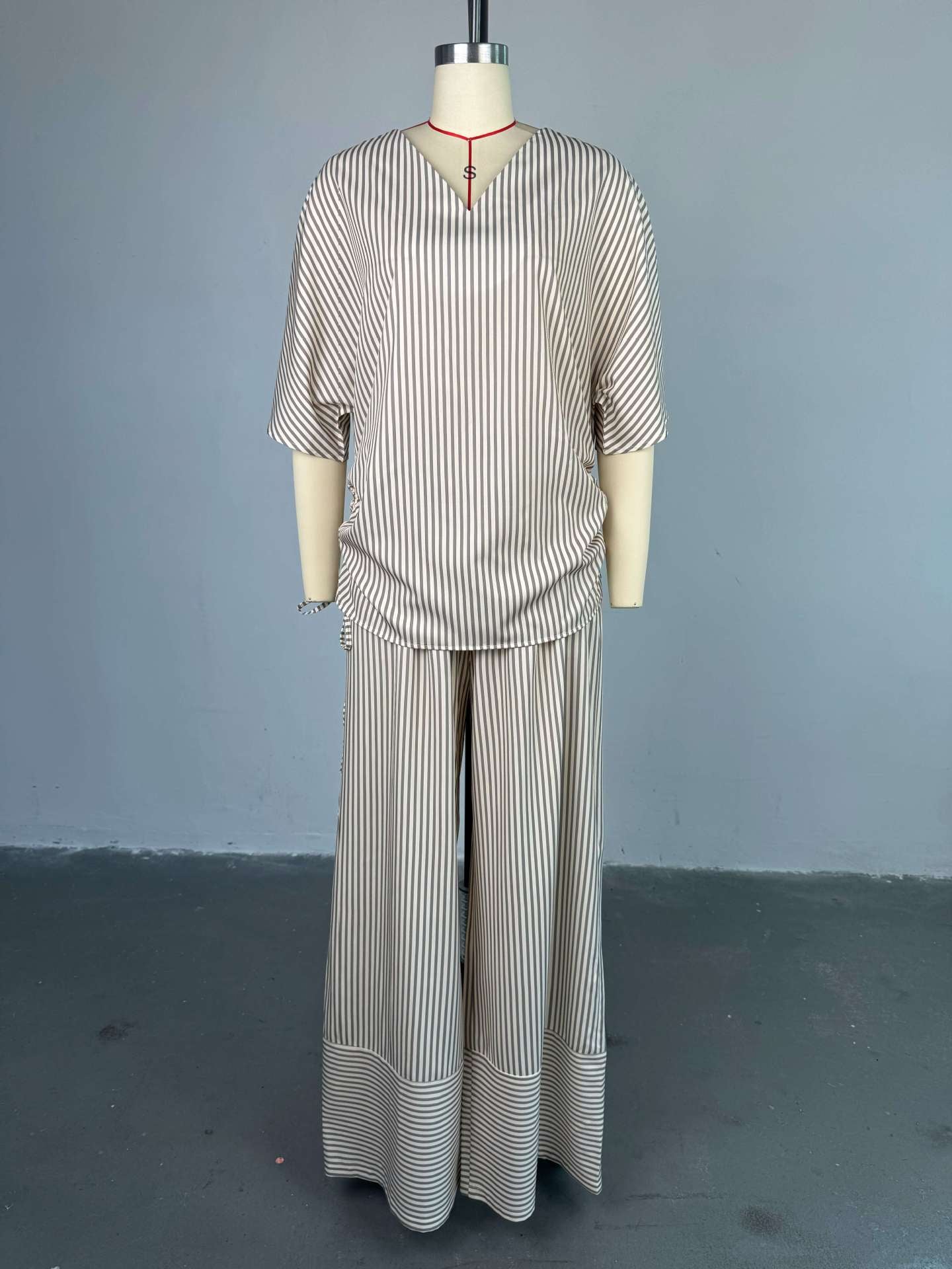 Women summer casual loose v-neck striped short-sleeved top and wide-leg pants two-piece set 7