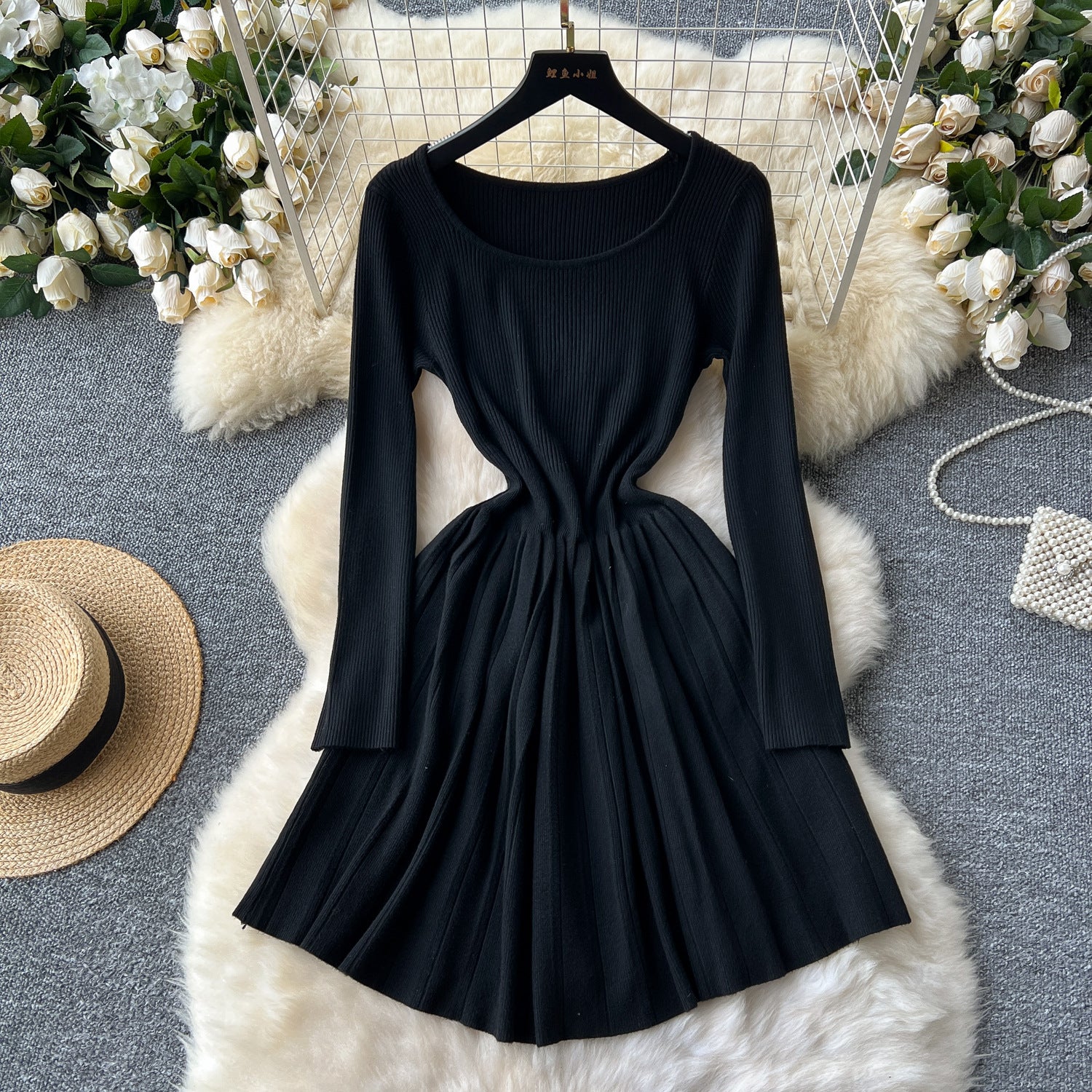 Square Neck Long Sleeve Knitting Dress Slim Waist Slim Fit Pleated Sweater Dress 4
