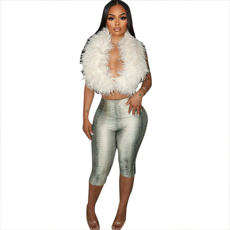 Women Summer/Autumn Halter Neck Fur Collar Backless Lace-Up Top and Capri Pants Two-Piece Set 10