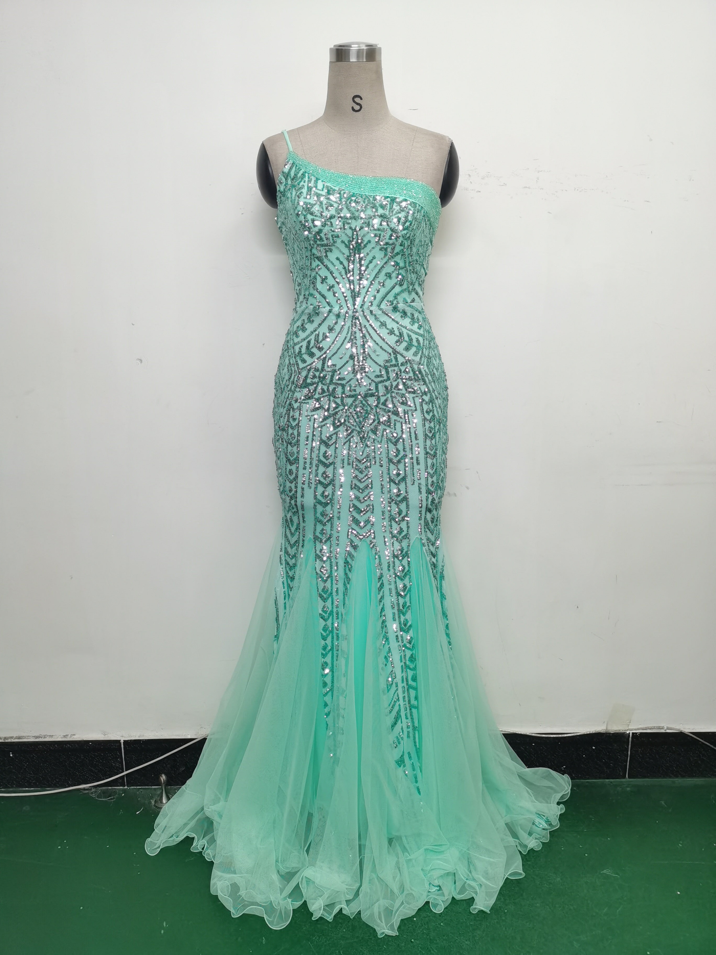 Sexy One Shoulder Sequins Mesh Patchwork Evening Dress 58