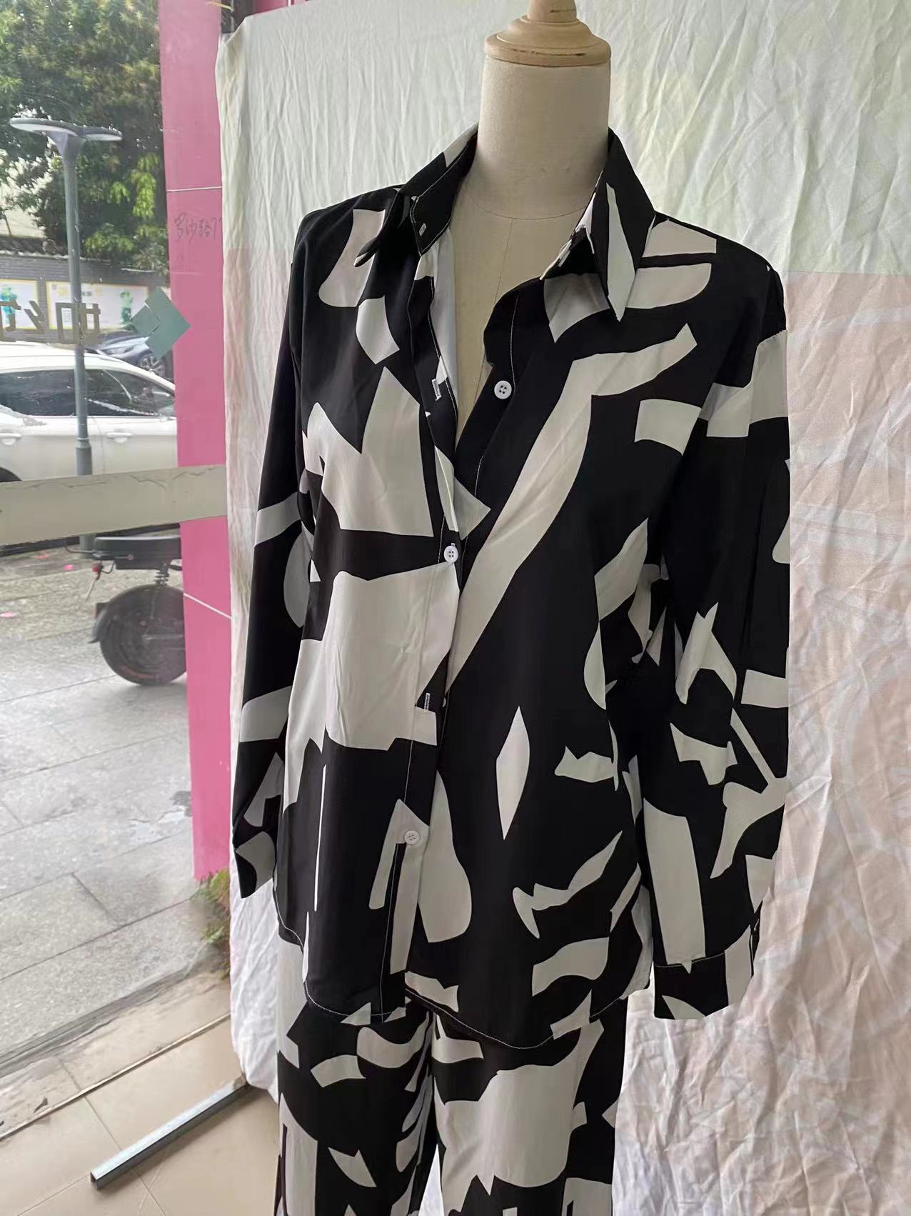 Women loose long-sleeved shirt and high-waist wide-leg pants two-piece set 10