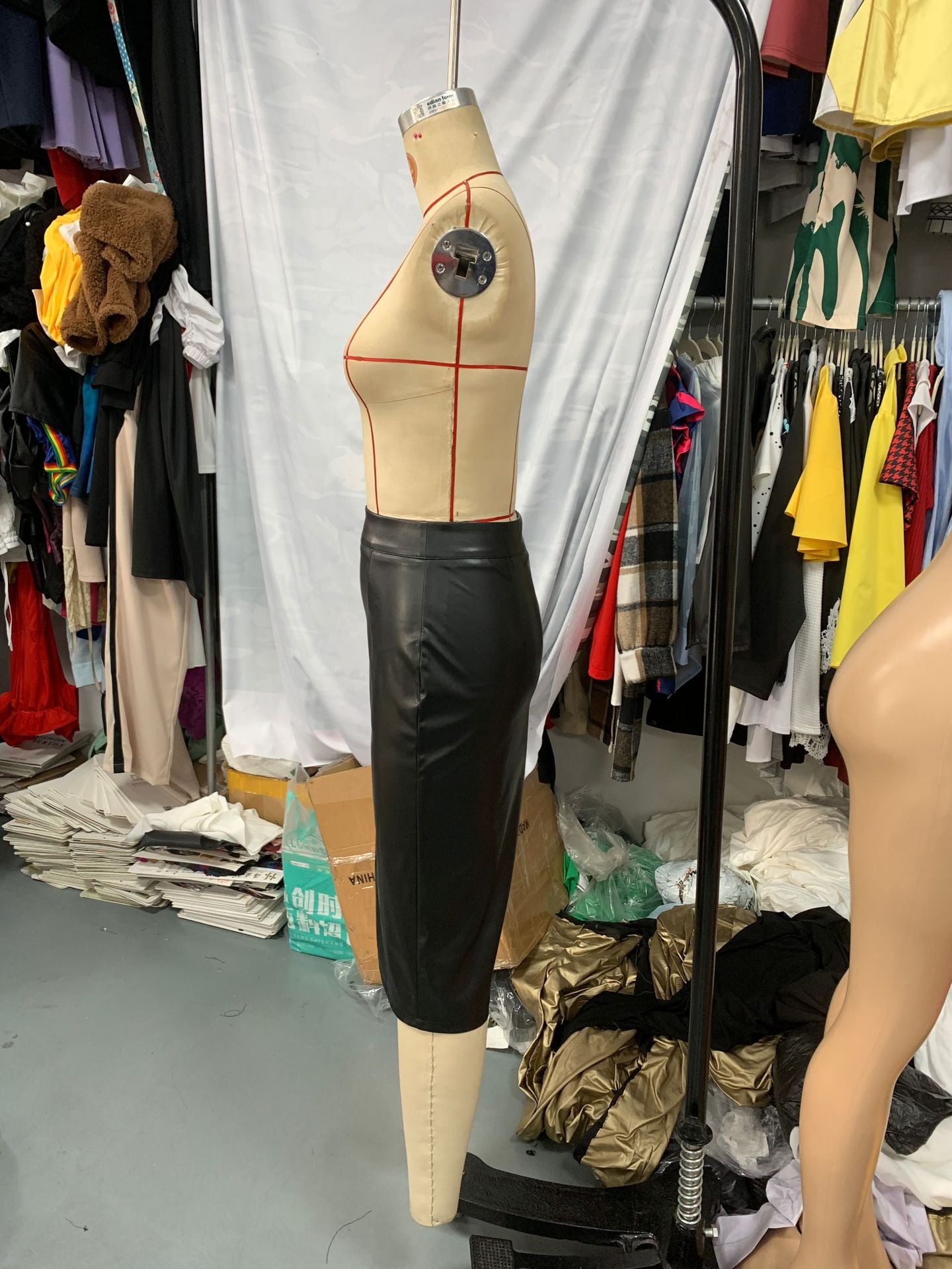 Women Fall and Winter Sexy Slit Pu Leather Bodycon Skirt 10