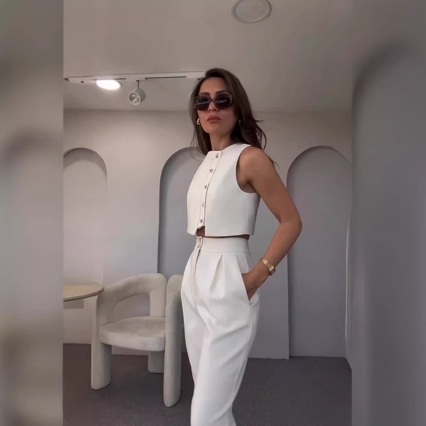 Women's Spring And Summer Fashionable Sleeveless Cropped Vest High Waist Pants Women's Two-Piece Set 5