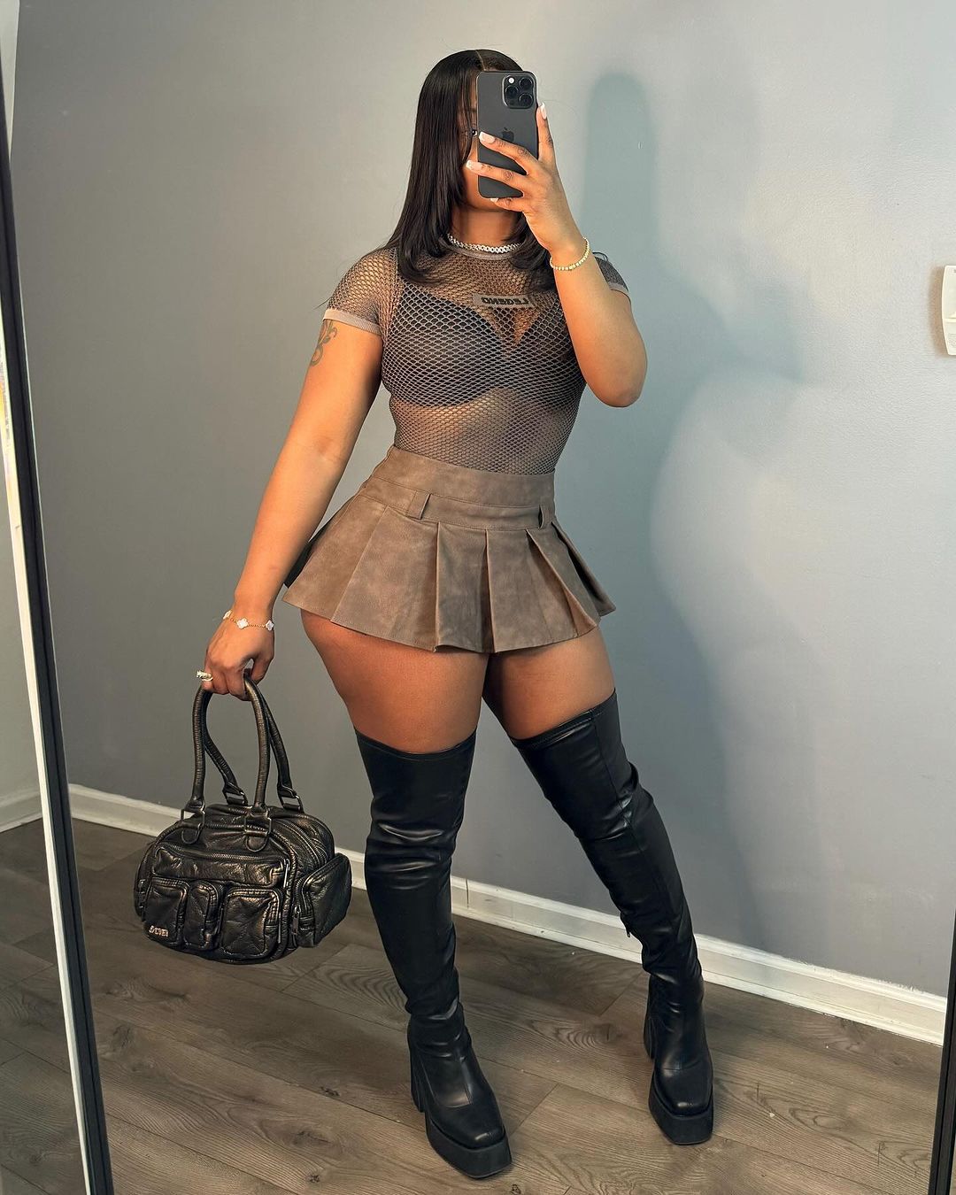 Women Sexy Solid Zipper PU-Leather Pleated Mini Skirt 4